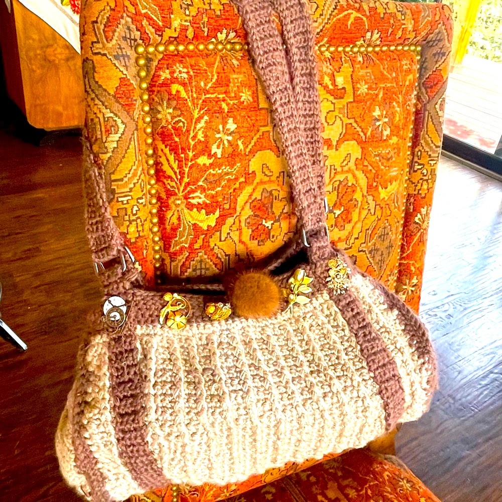 ❗️❗️💲ALE❗️❗️ Hand crocheted & embellished, vintage pins & genuine mink.
